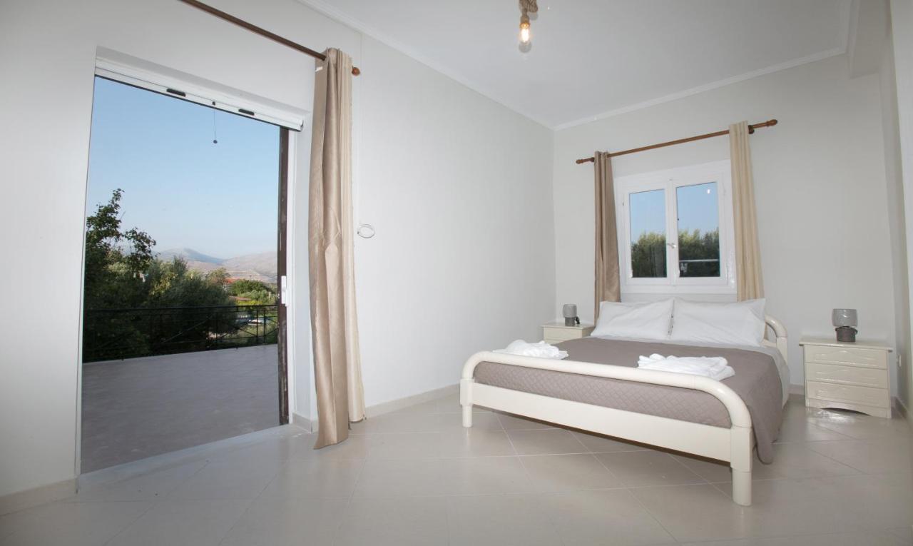 Babi'S Villa - Garden Apartment Lixouri Luaran gambar